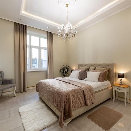 Max Luxury Apartments Belgrád Kültér fotó